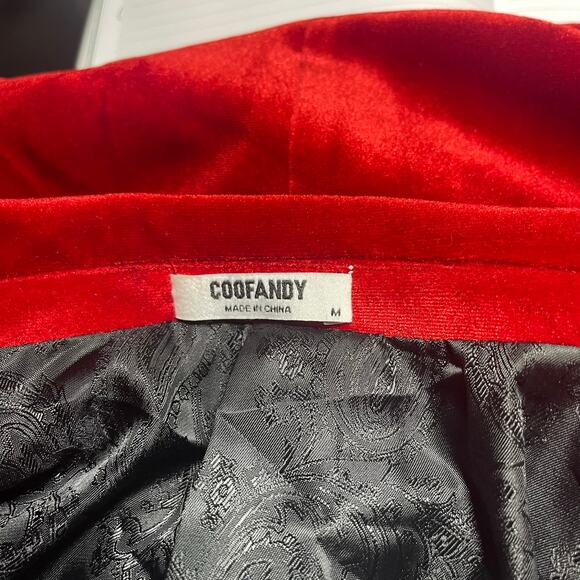 Coofandy Suit Jacket for Men Red Size Medium Velvet Tuxedo Blazer - Picture 3 of 6